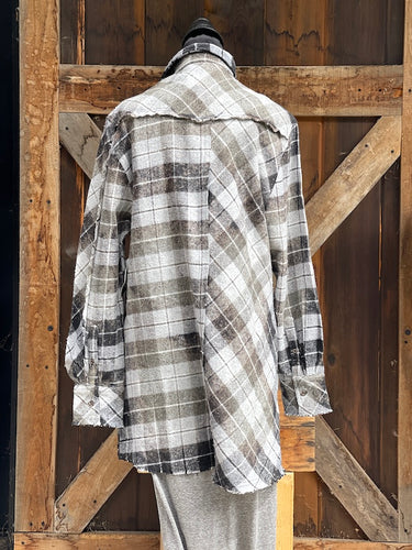 Angry Minnow Signature Flannel- NEUTRAL GREY
